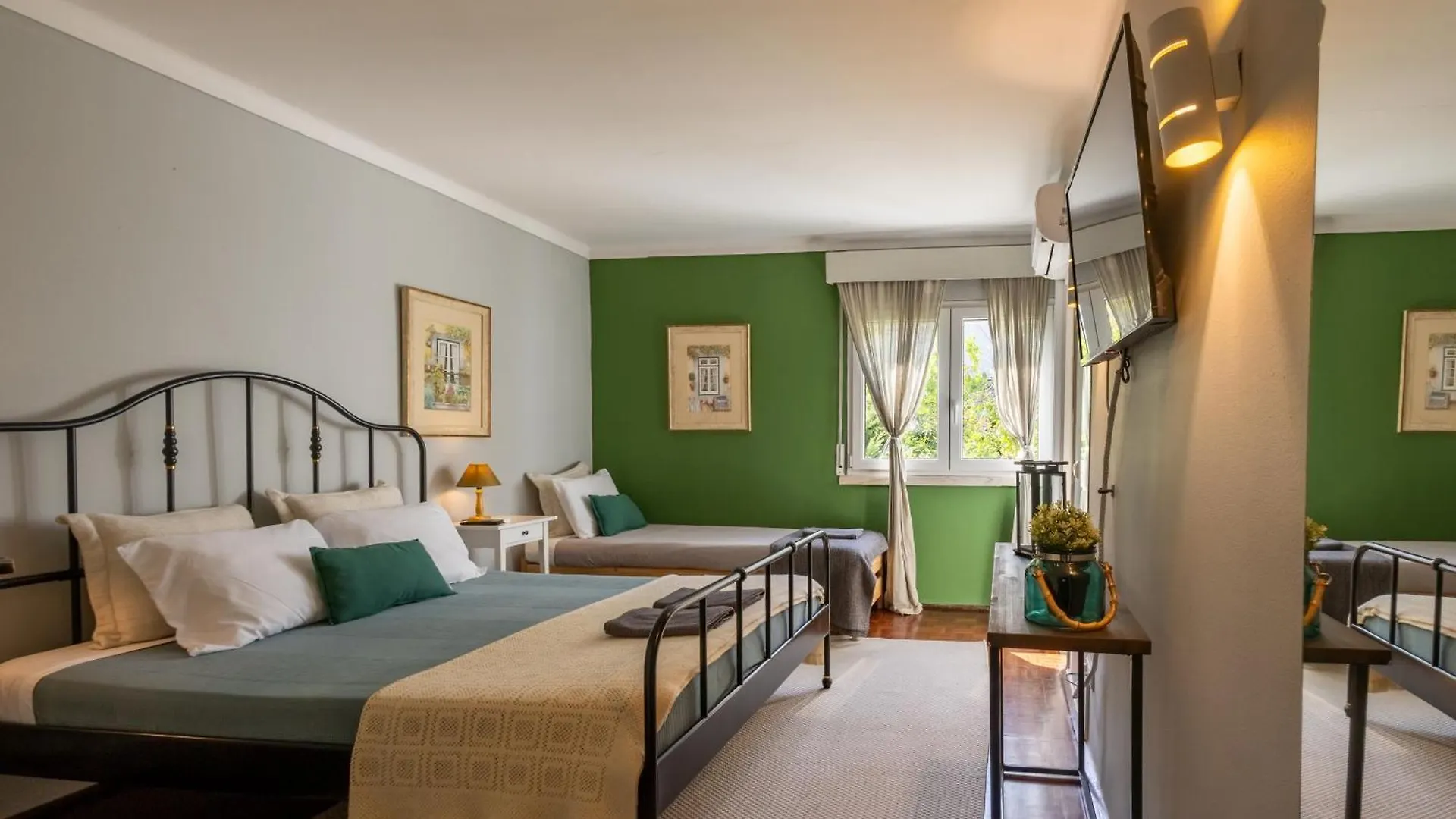 MàHouse GuestHouse Lisboa 3*,