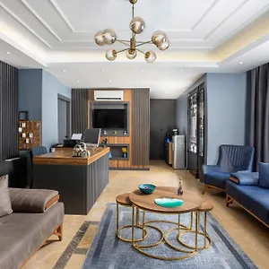 https://meridiani-taksim-hotel.istanbul-turkeyhotels.com