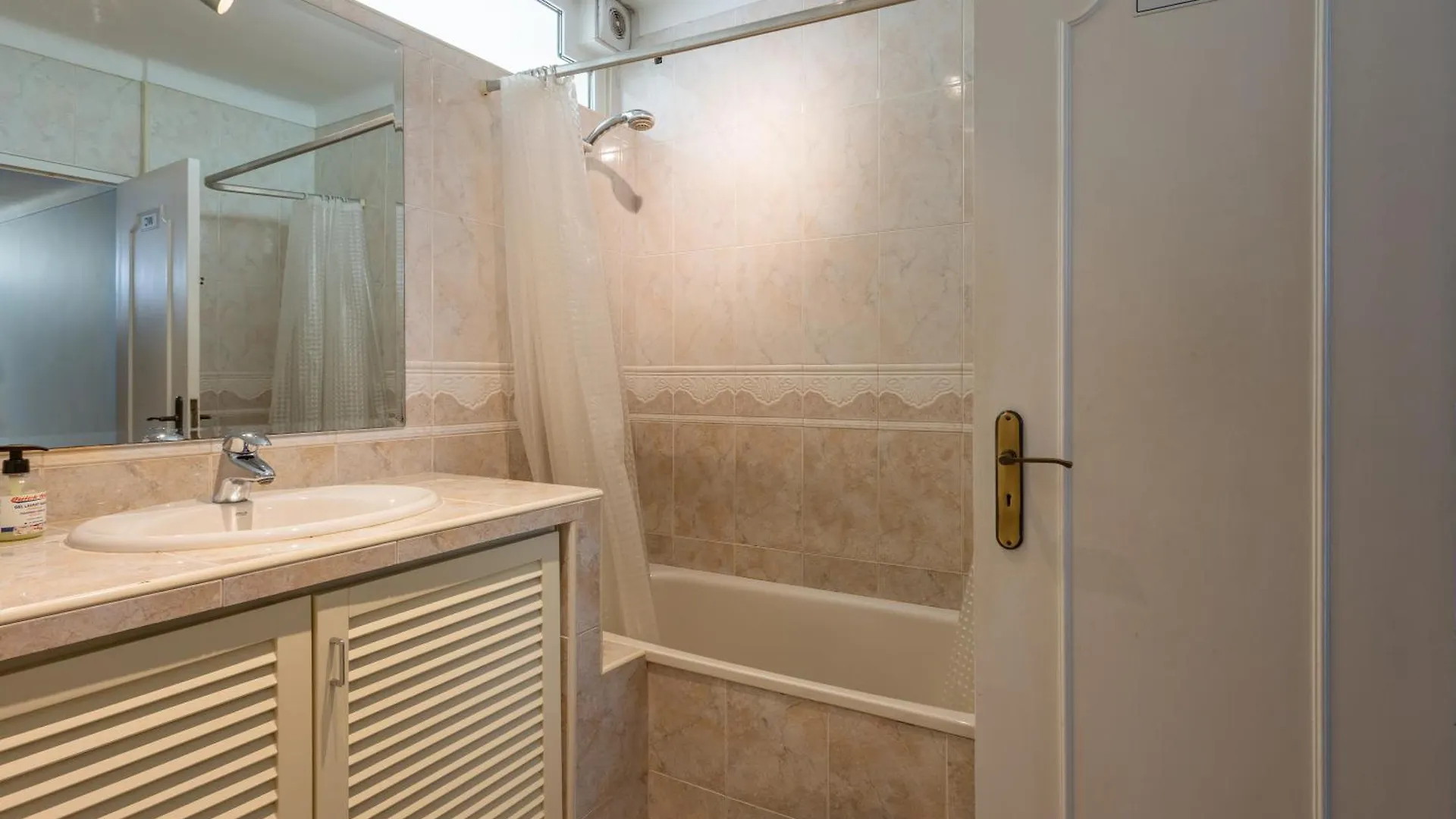 Gasthuis Mahouse Guesthouse Lissabon