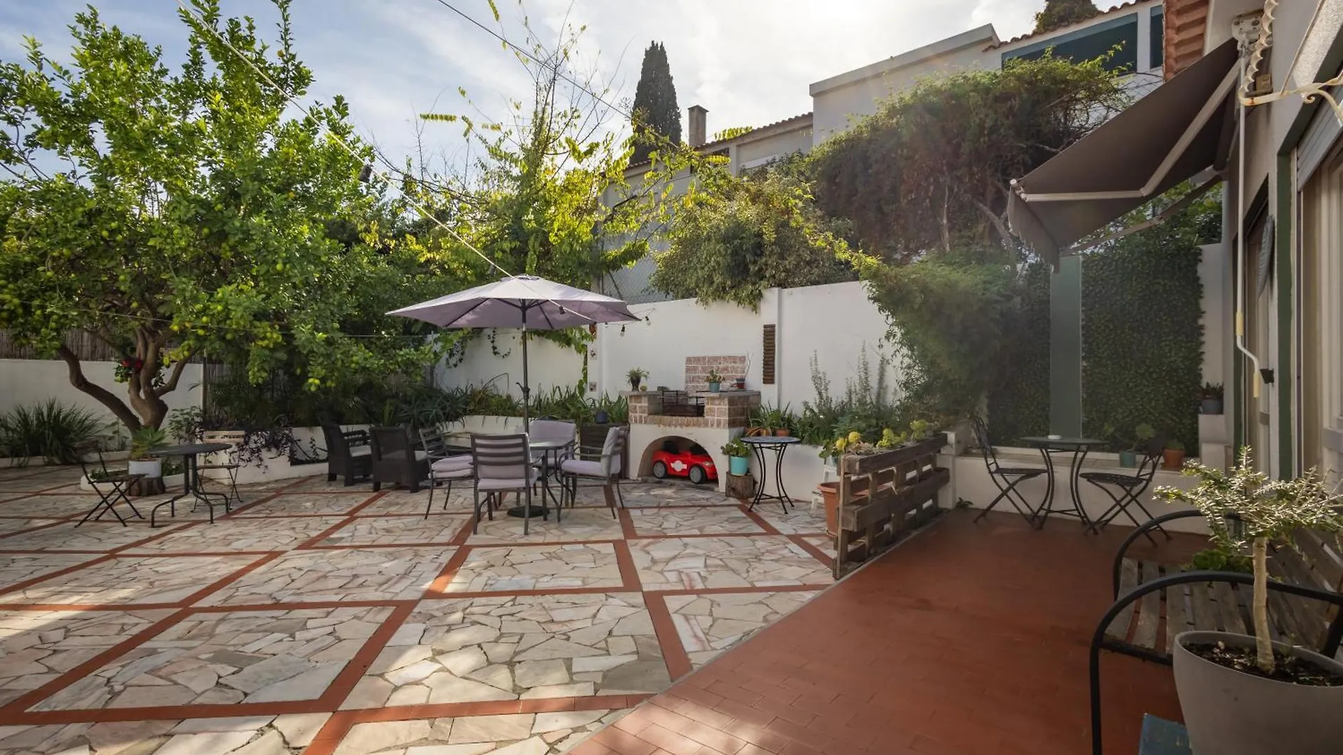 Mahouse Guesthouse Lissabon 3*,